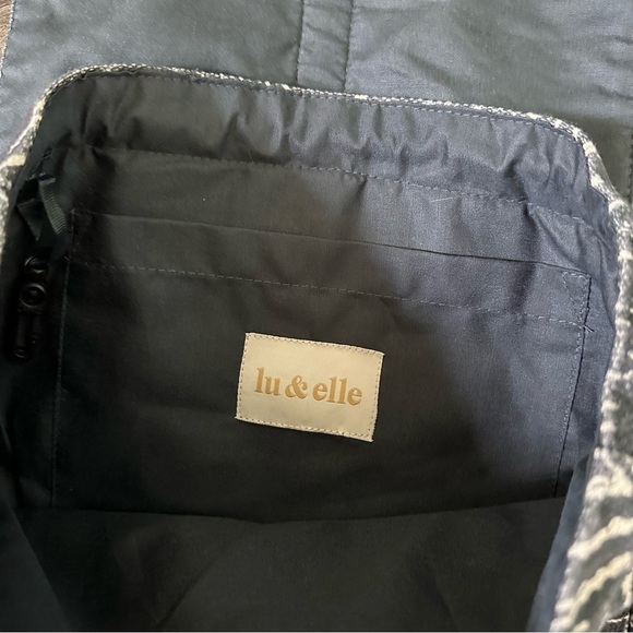 Lu & Elle Paradise Palm Backpack - Picture 8 of 11